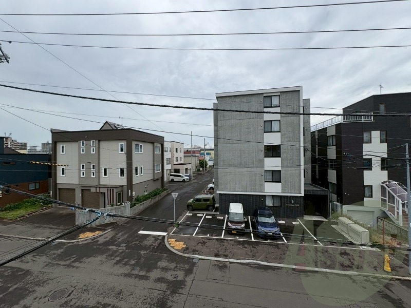 眺望になります。風通しは問題なさそうですね。 眺望になります。風通しは問題なさそうですね。