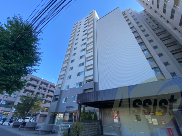 レジディア南一条イーストの外観