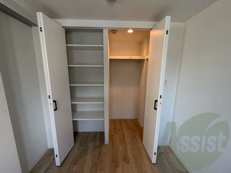 収納もバッチリあるのでお部屋が片付きますよ! 収納もバッチリあるのでお部屋が片付きますよ!