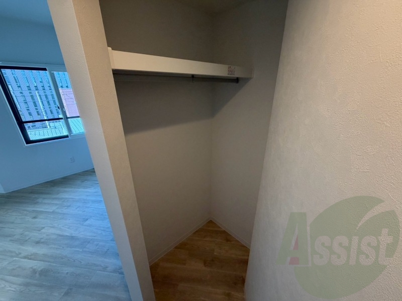 収納もバッチリあるのでお部屋が片付きますよ! 収納もバッチリあるのでお部屋が片付きますよ!
