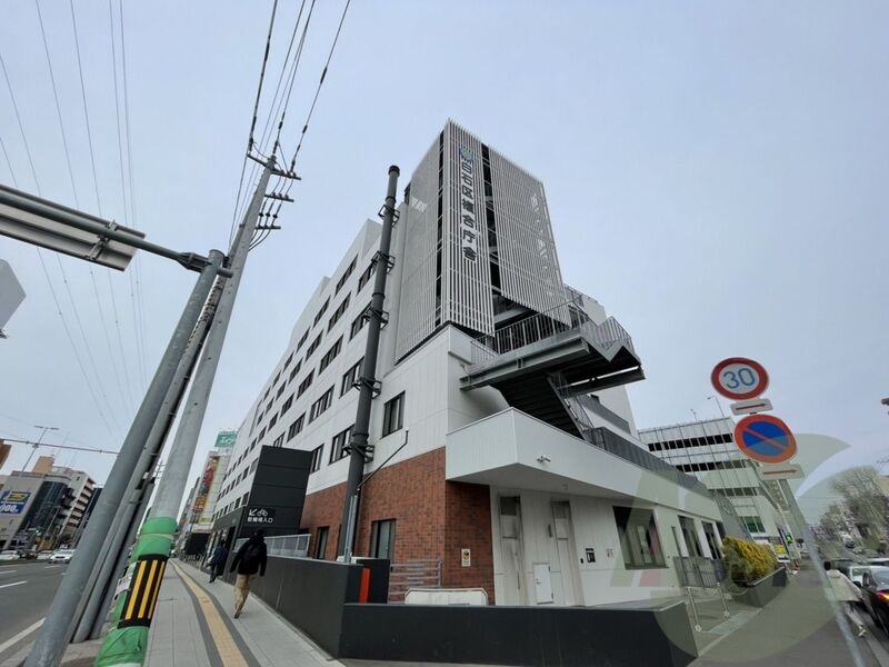 白石区役所 2219m 白石区役所 2219m