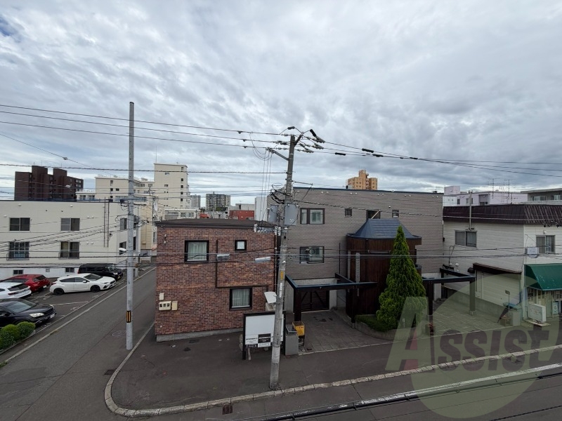 眺望になります。風通しは問題なさそうですね。 眺望になります。風通しは問題なさそうですね。