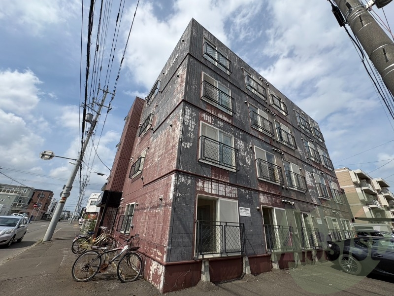 駒矢八番館の外観