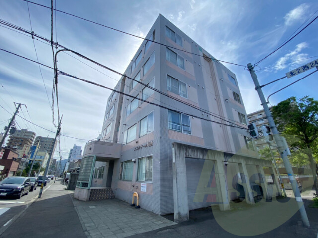 エスポワール円山の外観