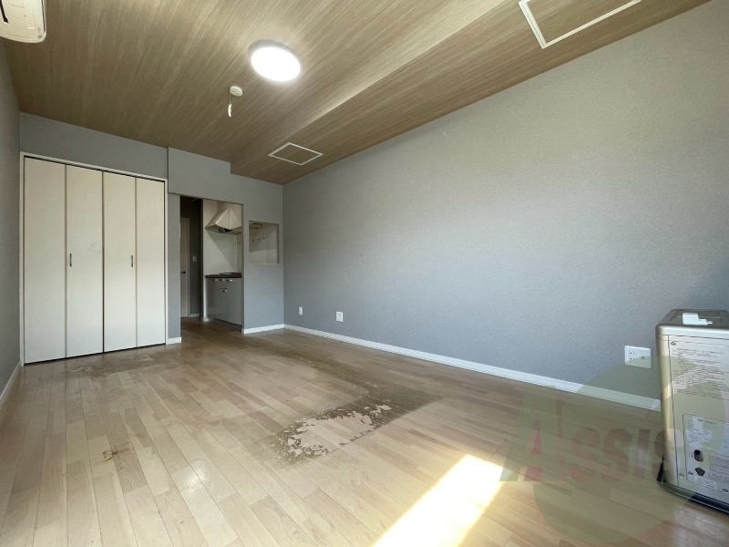 シンプルな造りのワンルームのお部屋です! シンプルな造りのワンルームのお部屋です!