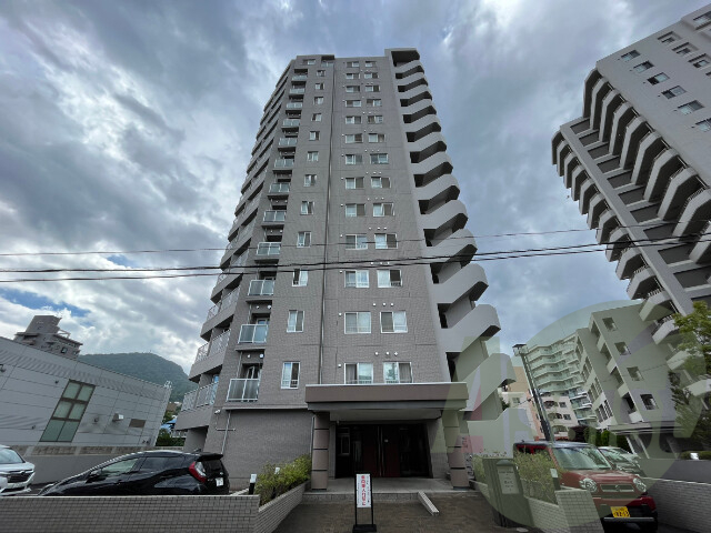 東急ドエルアルス旭ヶ丘アネックスの外観