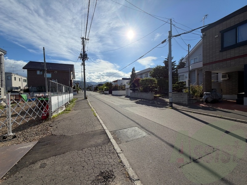 前面道路、建物周り等 前面道路、建物周り等