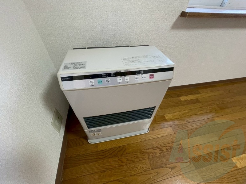 エアコンが設置してありますので、寒暖対策もばっちり。 エアコンが設置してありますので、寒暖対策もばっちり。