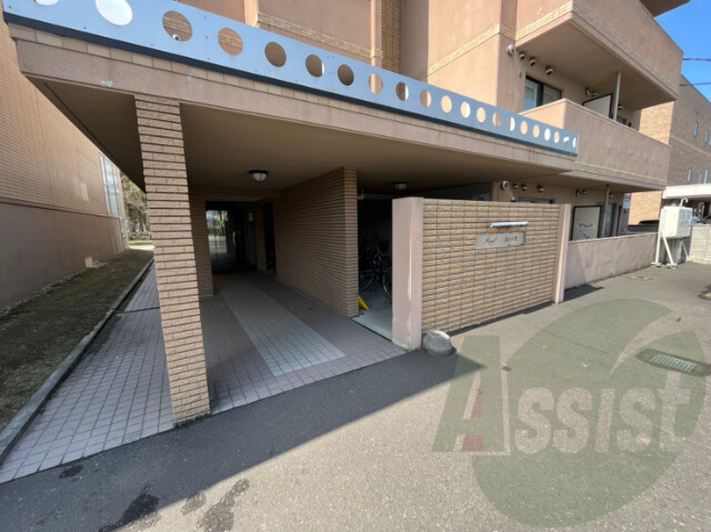 前面道路、建物周り等 前面道路、建物周り等