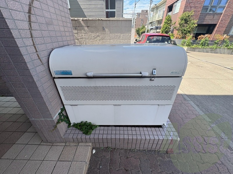 ゴミ置き場その他 ゴミ置き場その他