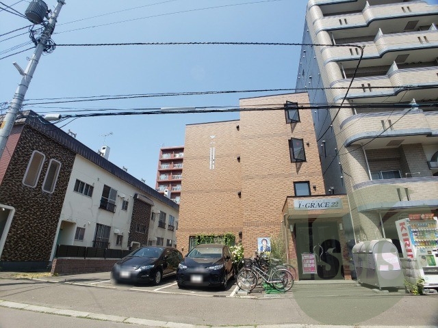 外観2 外観2