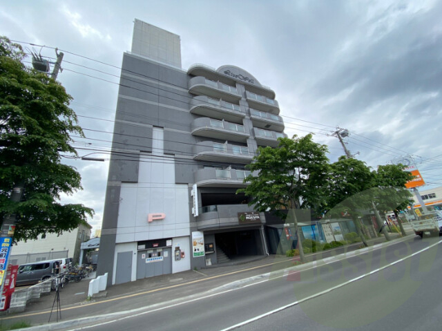 リベル元町の外観