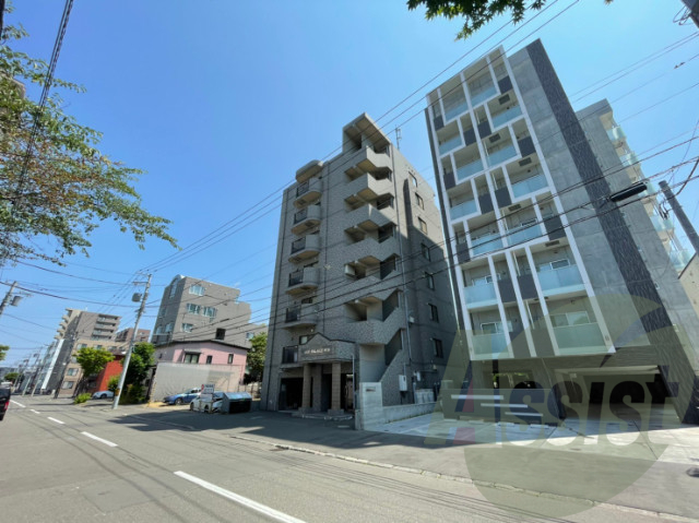 スカイパレスＮ１９の外観