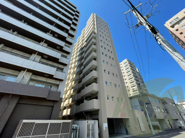 UURコート札幌北三条の外観