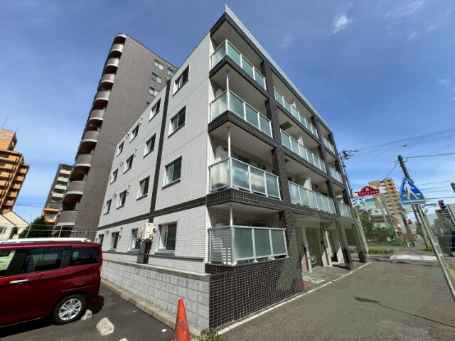 AKR北円山の外観