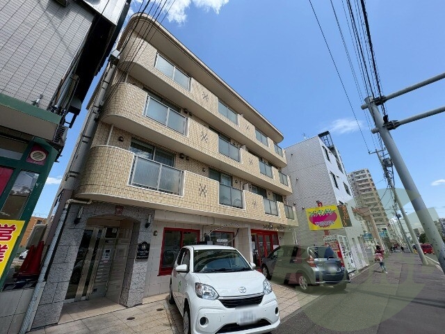 グランメールサンサーラの外観