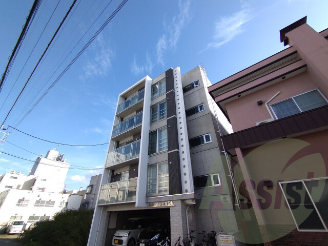 セルバテール南5条の外観