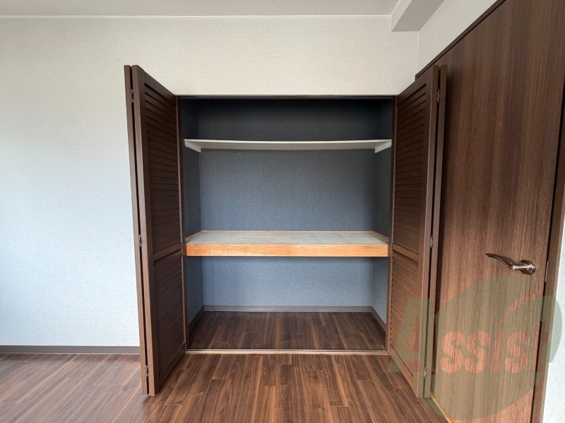 収納もバッチリあるのでお部屋が片付きますよ! 収納もバッチリあるのでお部屋が片付きますよ!
