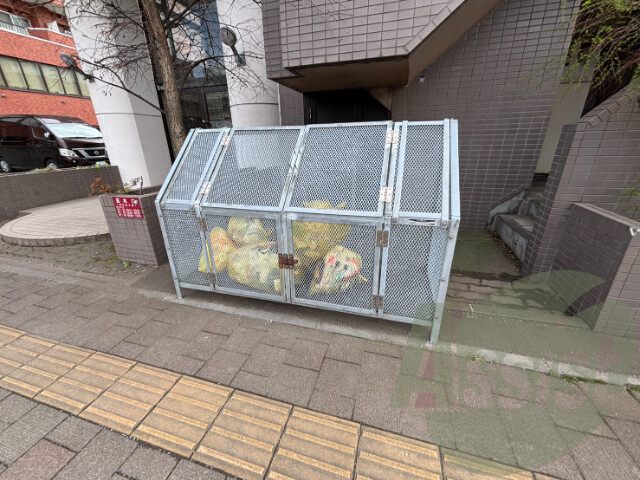 ゴミ置き場その他 ゴミ置き場その他