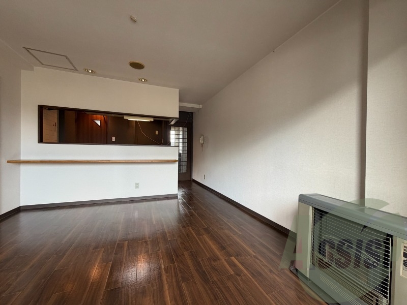 色んな角度から撮影しましたがイメージできますか? 色んな角度から撮影しましたがイメージできますか?