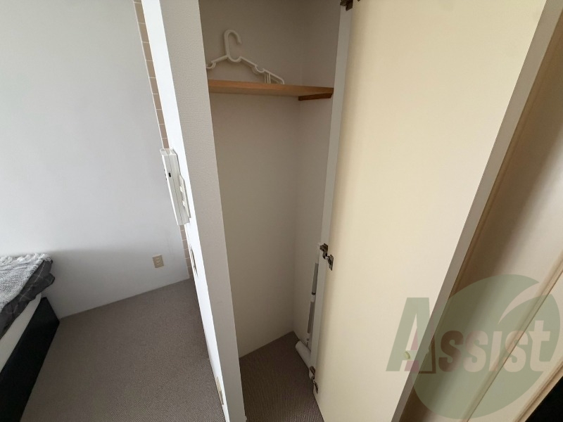 玄関にある収納です。部屋がすっきり片付きます。 玄関にある収納です。部屋がすっきり片付きます。