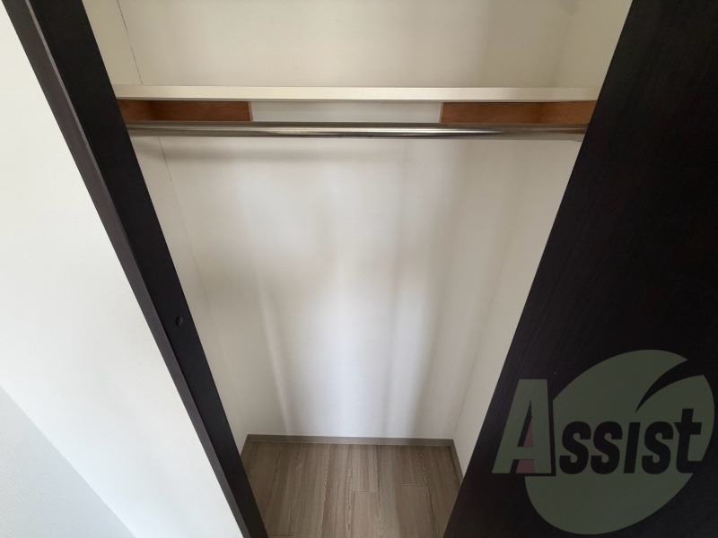 収納もバッチリあるのでお部屋が片付きますよ! 収納もバッチリあるのでお部屋が片付きますよ!