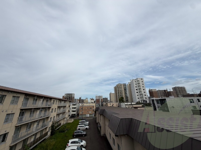 眺望はこちら。新生活の想像を膨らませてみてくださいね。 眺望はこちら。新生活の想像を膨らませてみてくださいね。