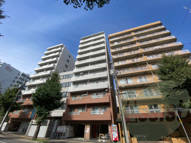エステラ南3条館Aの外観