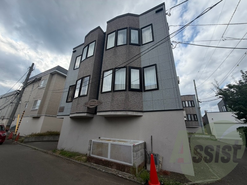 シングルステージ山の手通の外観