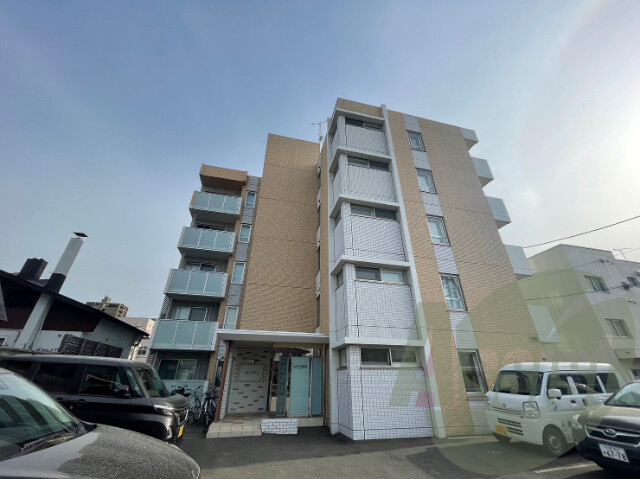 LaColinaの外観