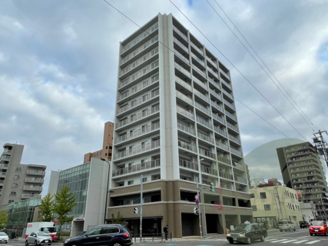 デュオヒルズ円山ファーストの外観