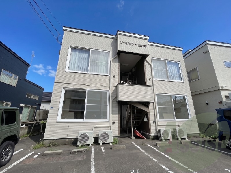 リージェント山の手の外観