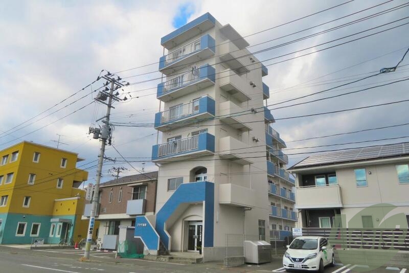 プラザ鹿野の外観