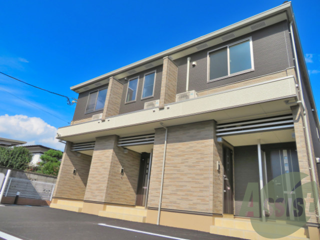 仙台市青葉区上愛子字蛇台原の賃貸アパートの外観