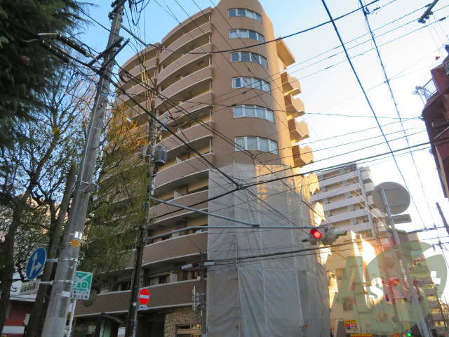 ヱビスヤパークサイドの外観