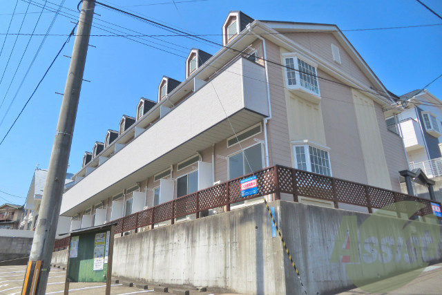 メゾン青山の外観