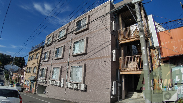 仙台市太白区八木山松波町の賃貸マンションの外観 仙台市太白区八木山松波町の賃貸マンションの外観