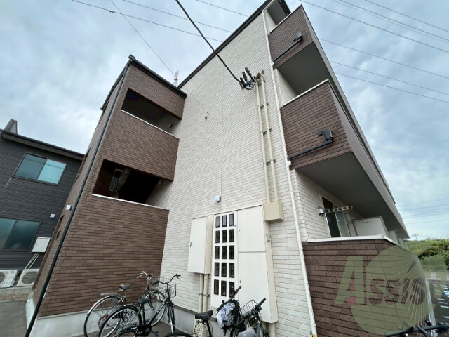 仙台市宮城野区原町６丁目の賃貸アパートの外観