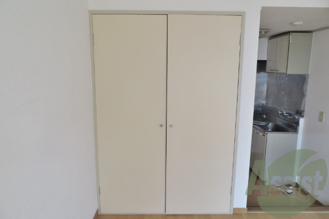 収納は横幅もあり奥行が気になりますね~。 収納は横幅もあり奥行が気になりますね~。