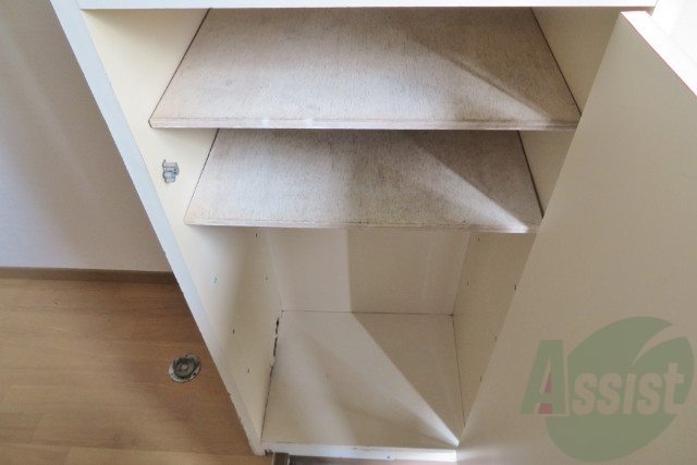 シューズボックスで玄関もスッキリしますね。 シューズボックスで玄関もスッキリしますね。