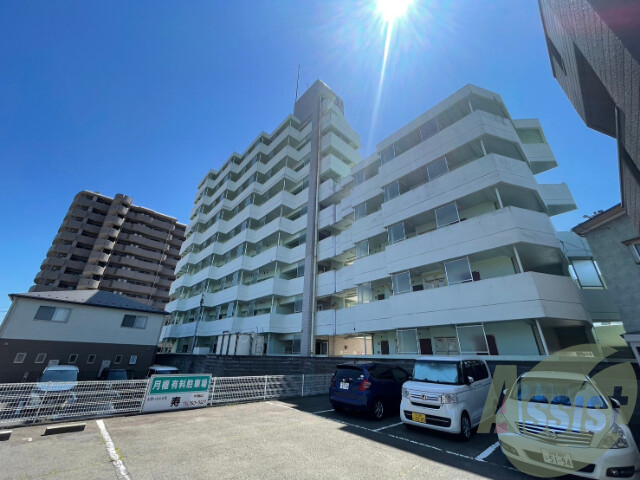 仙台市宮城野区大梶の賃貸マンションの外観