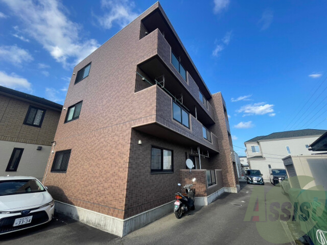 仙台市宮城野区新田５丁目の賃貸アパートの外観
