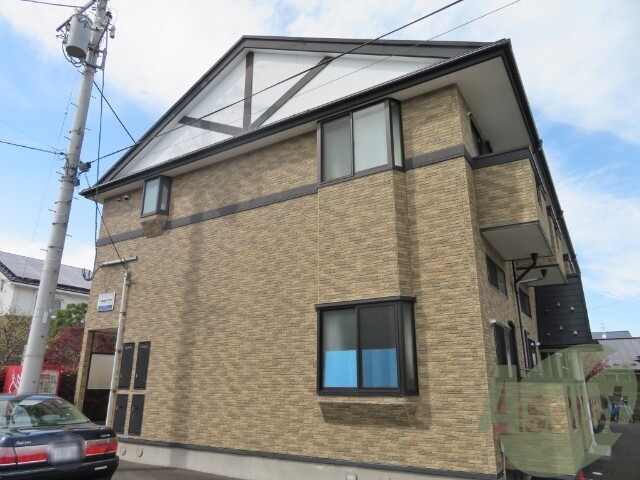 仙台市青葉区小田原７丁目の賃貸アパートの外観