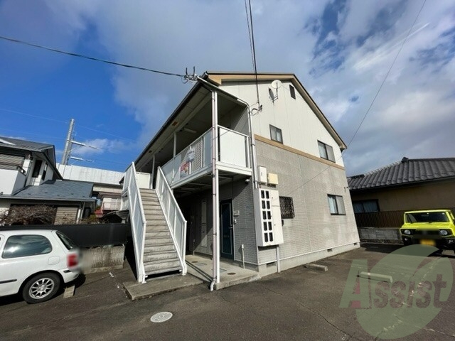 仙台市宮城野区原町５丁目の賃貸アパートの外観
