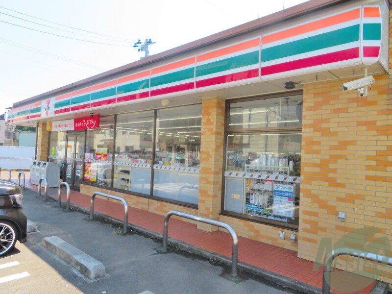 セブンイレブン柏木店 88m セブンイレブン柏木店 88m