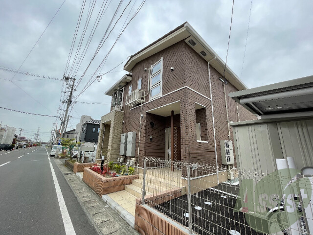 多賀城市高橋３丁目の賃貸アパートの外観