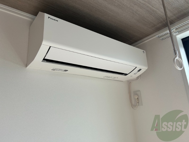 エアコンも設置済みですので、入居後すぐにお使いいただけます。 エアコンも設置済みですので、入居後すぐにお使いいただけます。