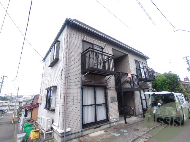 仙台市青葉区荒巻神明町の賃貸アパートの外観