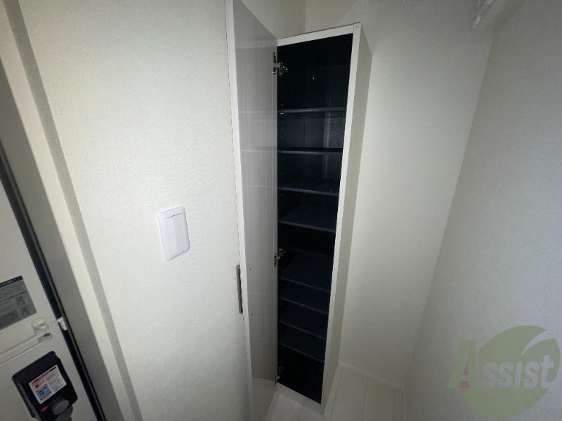 玄関にシューズボックスが設置してありました。 玄関にシューズボックスが設置してありました。