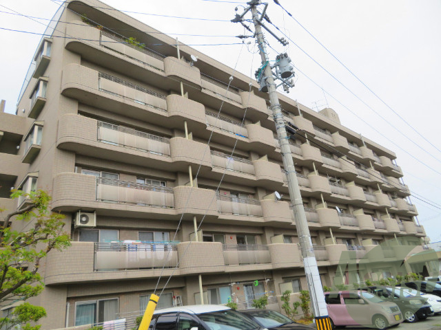 グランドール泉中央